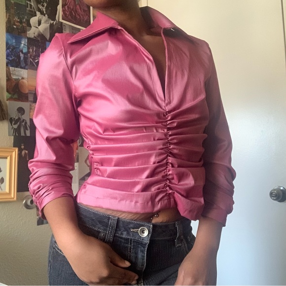 Pink ruched blouse - Picture 2 of 3